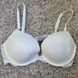 White push up bra
